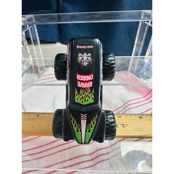 Monster Jam - Picture 4 of 4